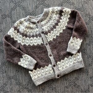 Elegant Nordic Pattern Cardigan